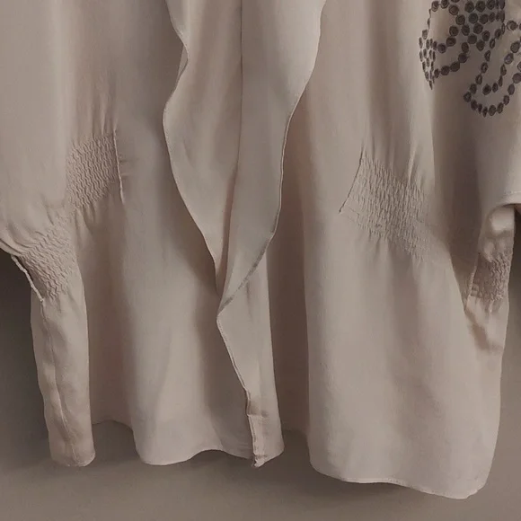 BARASCHI Silk Cream And Gray Dolman Sleeve Embroidered Eyelet Top - Picture 4 of 11